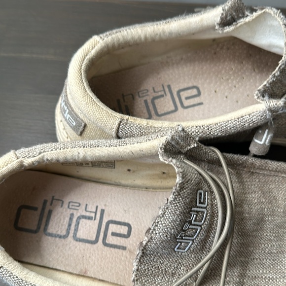 Men’s Hey Dudes - Picture 2 of 5